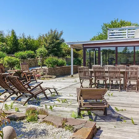 Beautiful Home In Allinge With Wifi 別荘