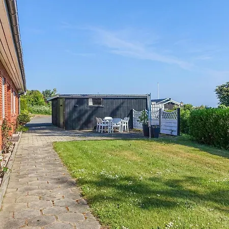 Beautiful Home In Allinge With Wifi 別荘 *