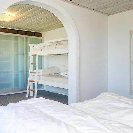 Beautiful Home In Allinge With Wifi